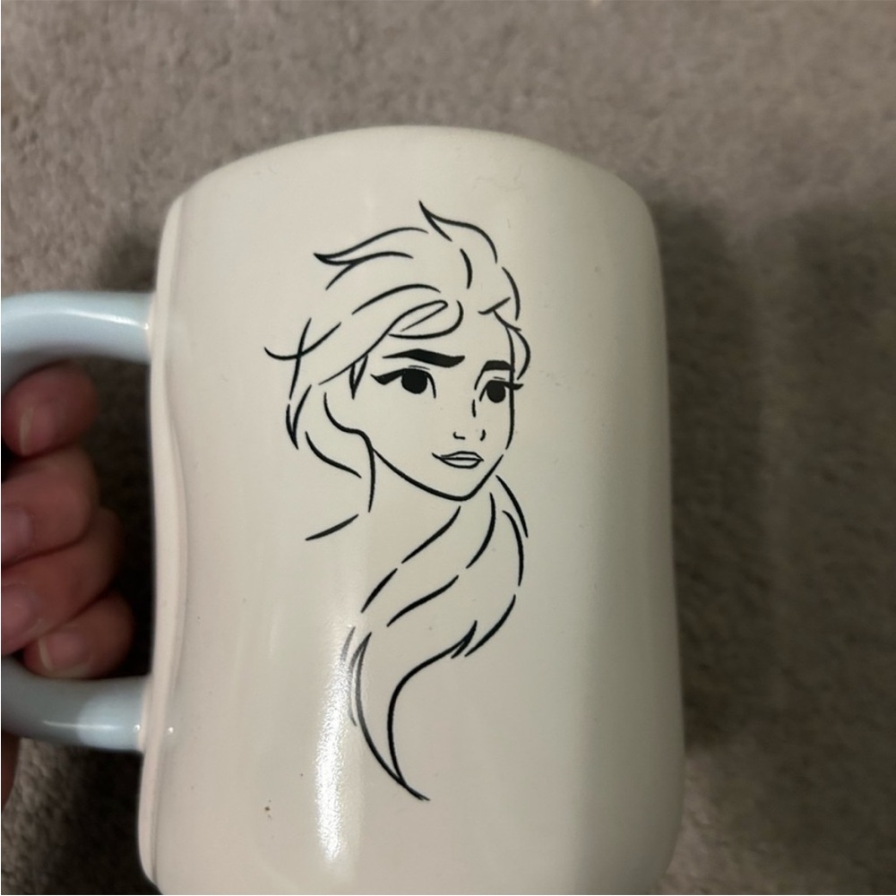 2 Disney Frozen Mugs